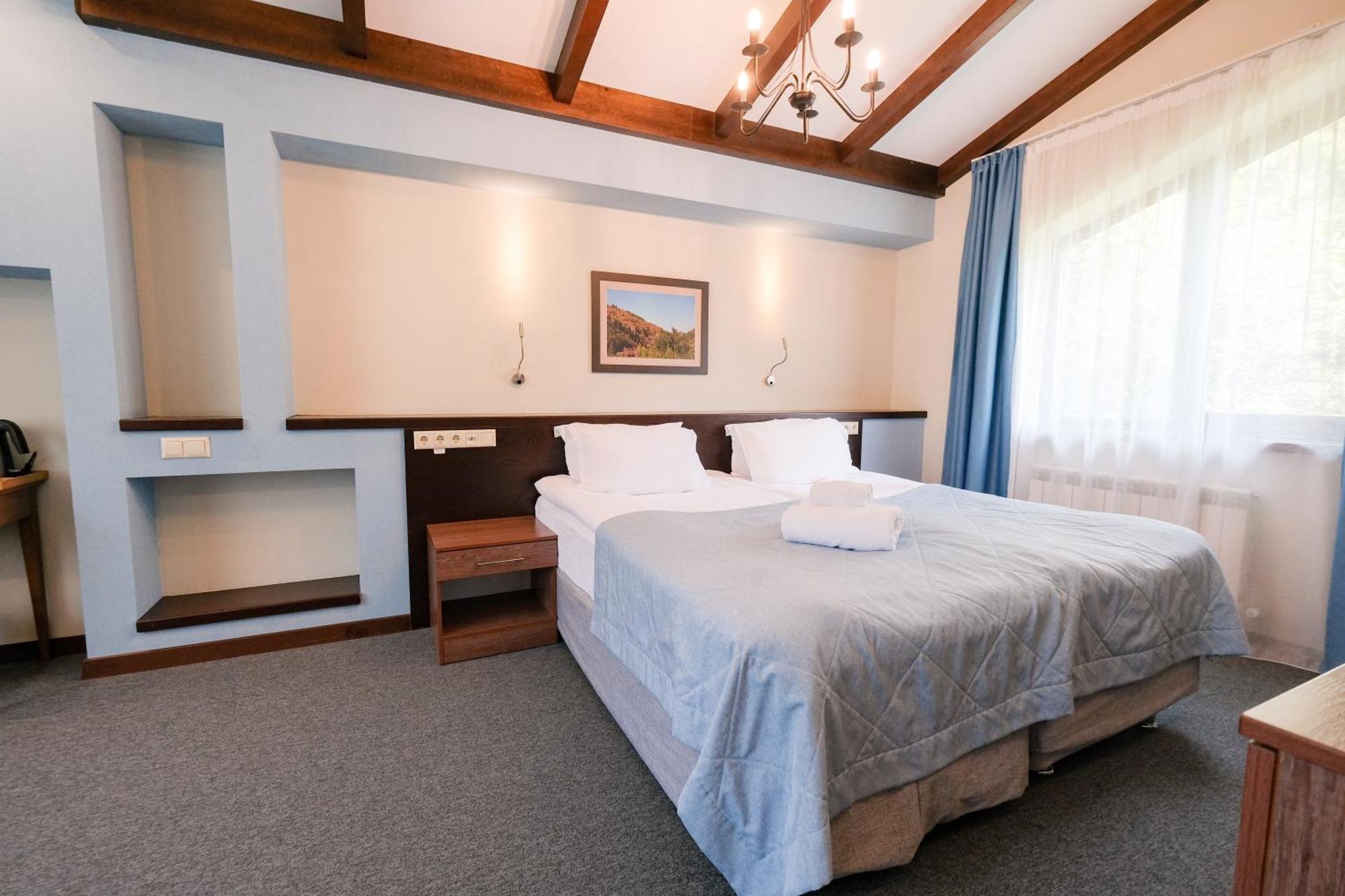 Besqaynar Oi-Qaragai Mountain Resort מראה חיצוני תמונה