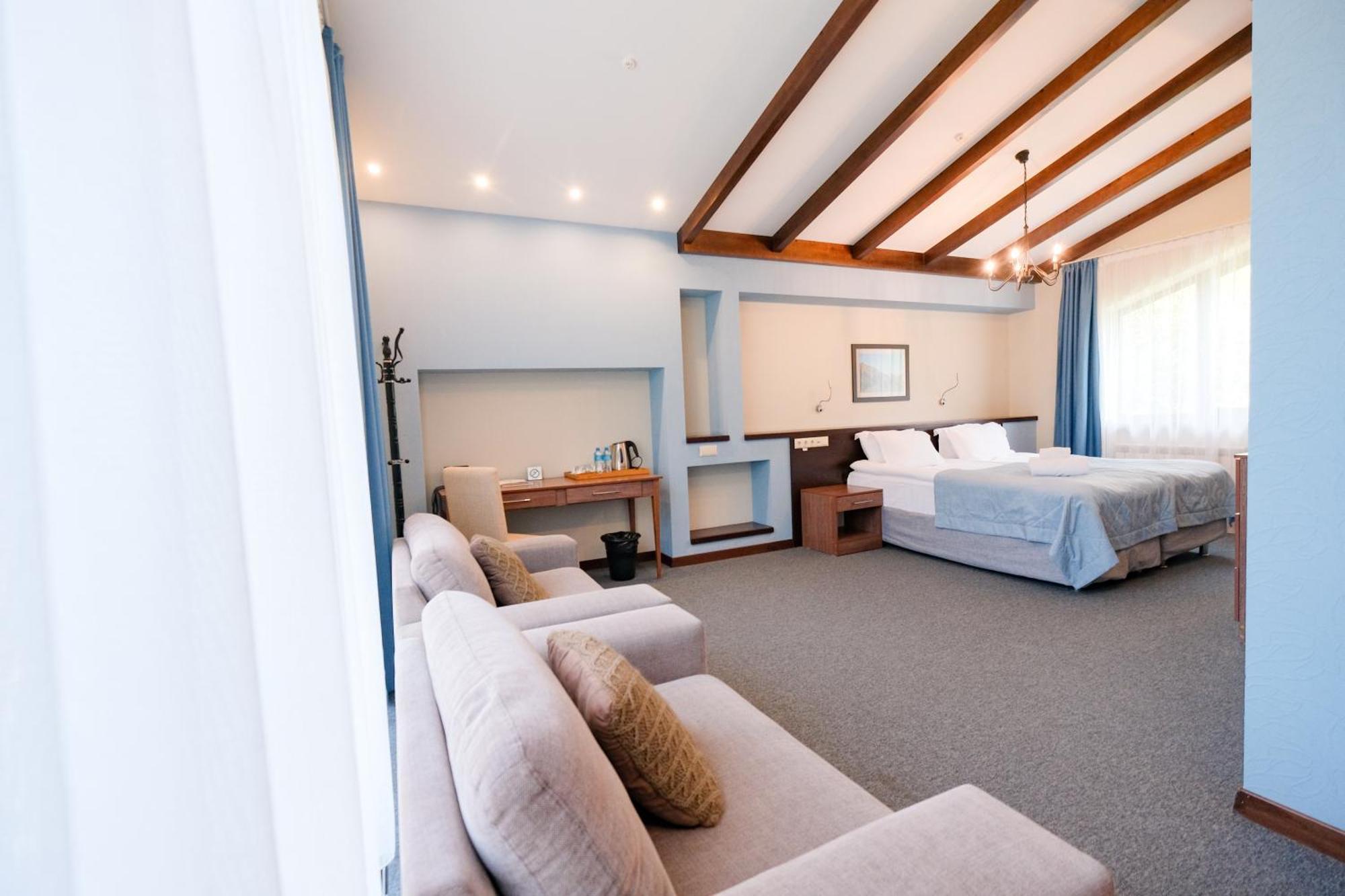 Besqaynar Oi-Qaragai Mountain Resort מראה חיצוני תמונה