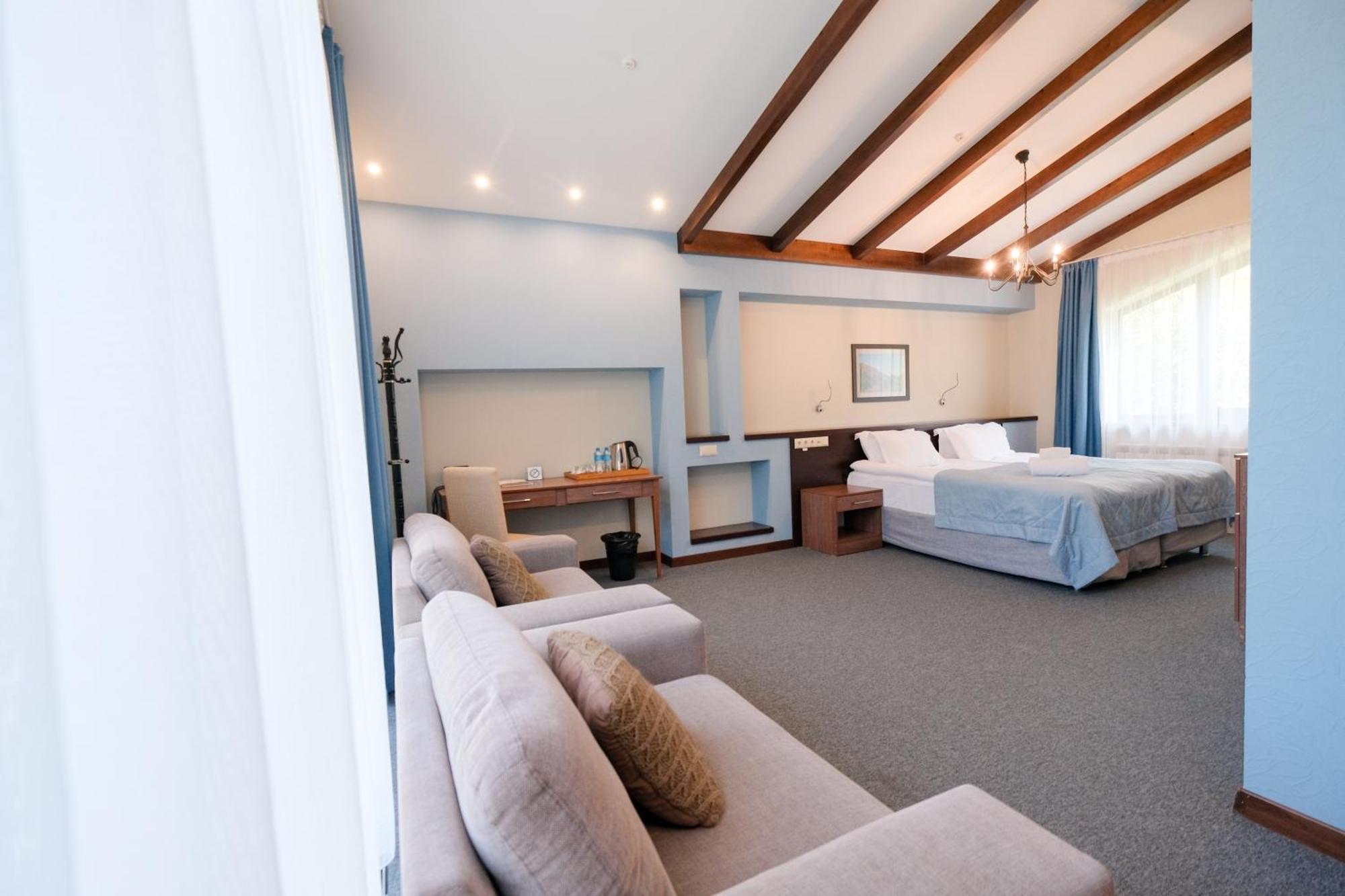 Besqaynar Oi-Qaragai Mountain Resort מראה חיצוני תמונה