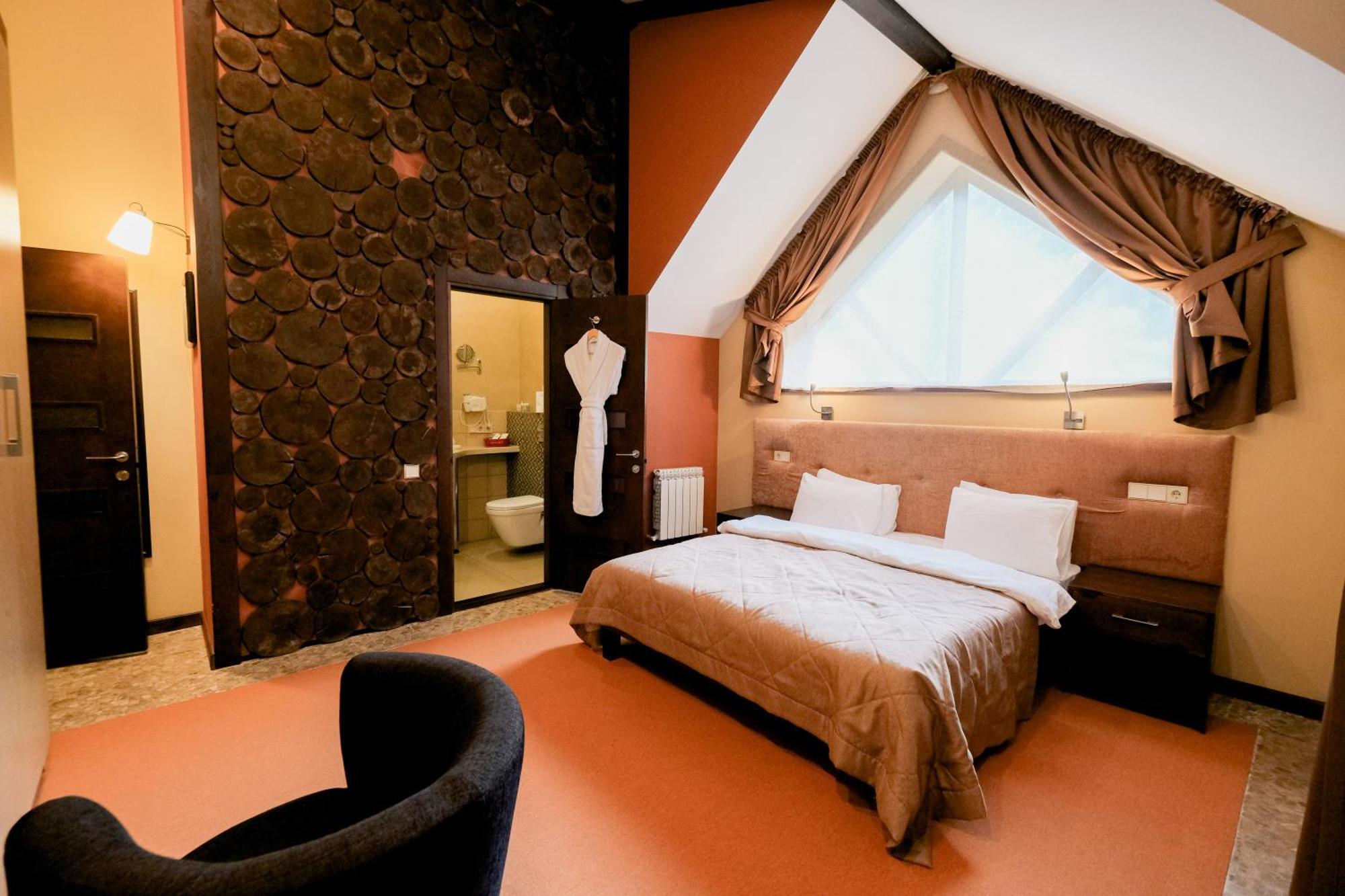 Besqaynar Oi-Qaragai Mountain Resort מראה חיצוני תמונה
