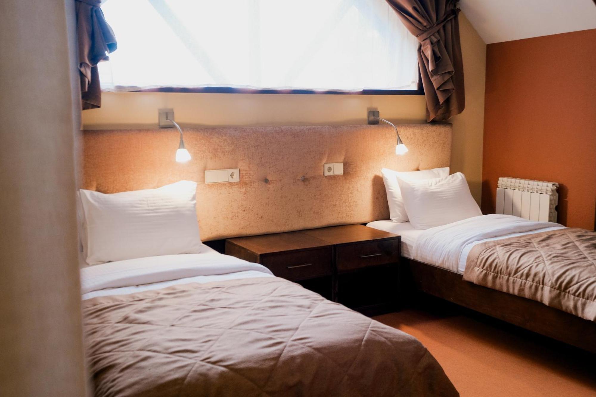 Besqaynar Oi-Qaragai Mountain Resort מראה חיצוני תמונה