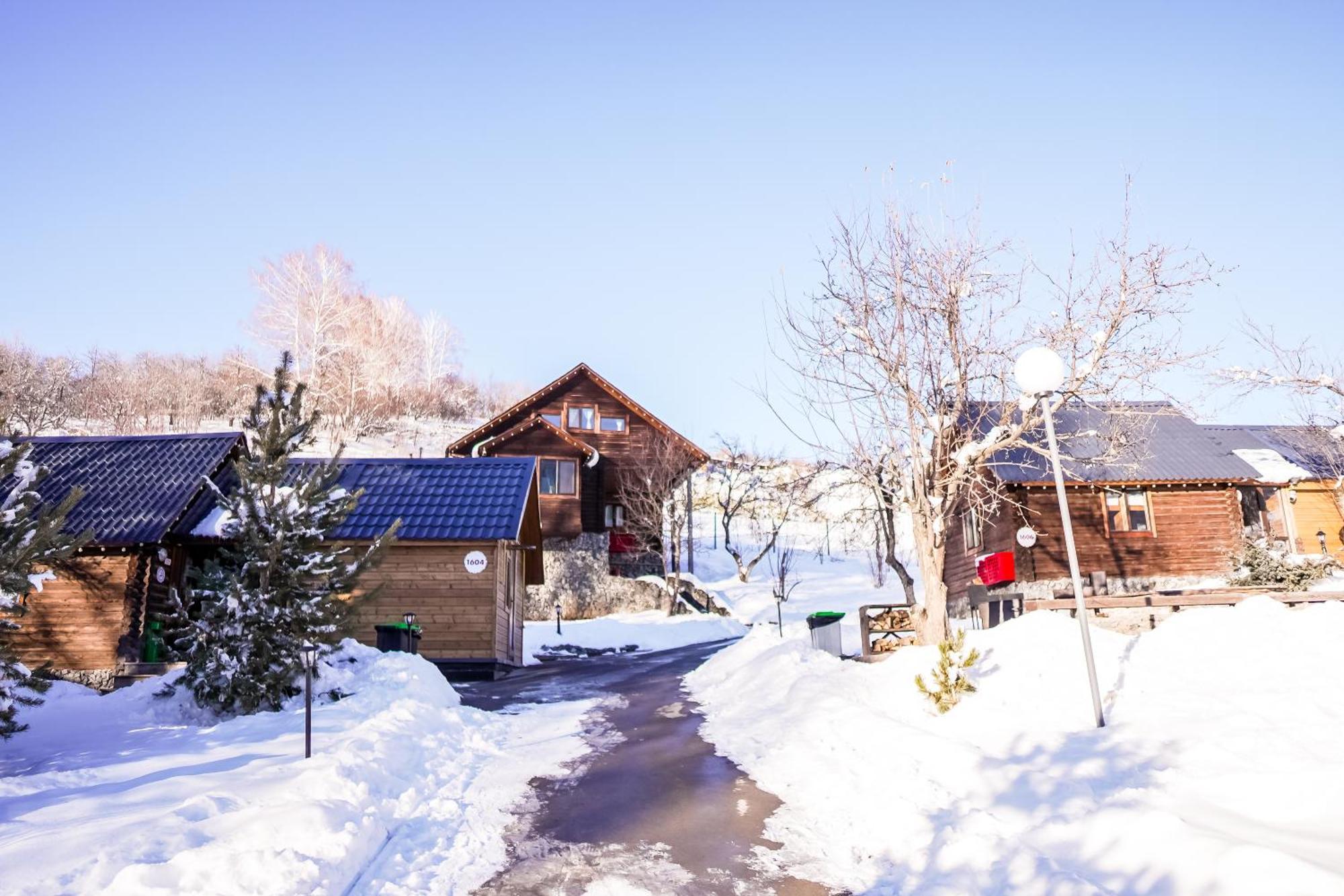 Besqaynar Oi-Qaragai Mountain Resort מראה חיצוני תמונה